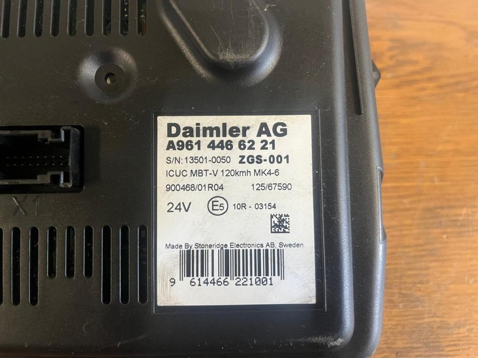Mercedes Benz Actros MP4 Kombiinstrument / Tacho A9614466221 - Armatuurlaud - Veoauto: pilt 3 Mercedes Benz Actros MP4 Kombiinstrument / Tacho A9614466221 - Armatuurlaud - Veoauto: pilt 3