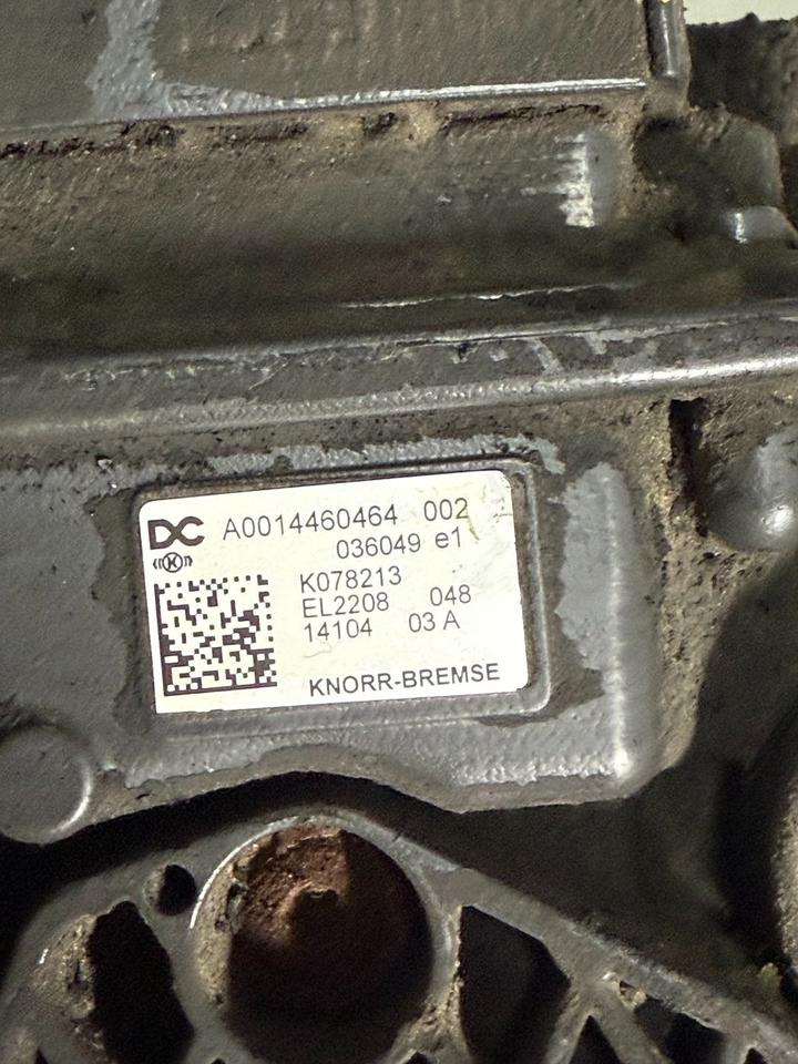 Mercedes KNORR-BREMSE Lufttrockner A0014460464 K078213 - Piduritarvik - Veoauto: pilt 3 Mercedes KNORR-BREMSE Lufttrockner A0014460464 K078213 - Piduritarvik - Veoauto: pilt 3