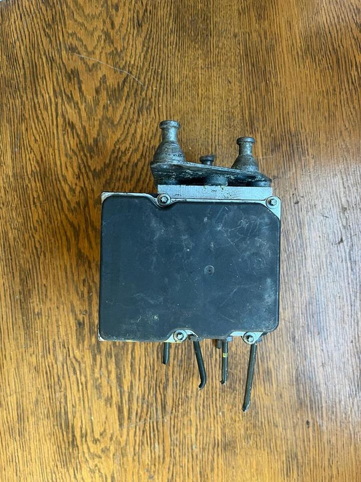 Mercedes Sprinter Hydraulikblock ABS Pumpe A0074314612 - Hüdraulika - Veoauto: pilt 5 Mercedes Sprinter Hydraulikblock ABS Pumpe A0074314612 - Hüdraulika - Veoauto: pilt 5