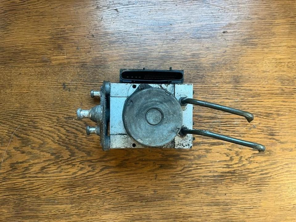 Mercedes Vito Hydraulikblock ABS Pumpe A0014468989 - Hüdraulika - Veoauto: pilt 1 Mercedes Vito Hydraulikblock ABS Pumpe A0014468989 - Hüdraulika - Veoauto: pilt 1