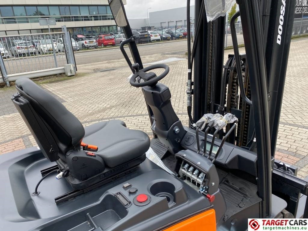 Uus Elektritõstuk Doosan B35X-7 Plus Electric Forklift 3.5T Triplex-482cm: pilt 9