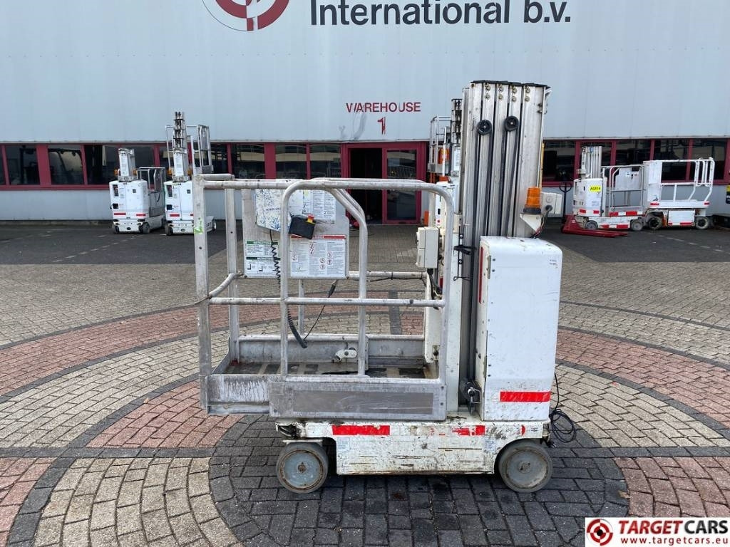 Genie GR-20 RunAbout Electric Vertical Mast Lift 802cm - Masttõstuk: pilt 5 Genie GR-20 RunAbout Electric Vertical Mast Lift 802cm - Masttõstuk: pilt 5