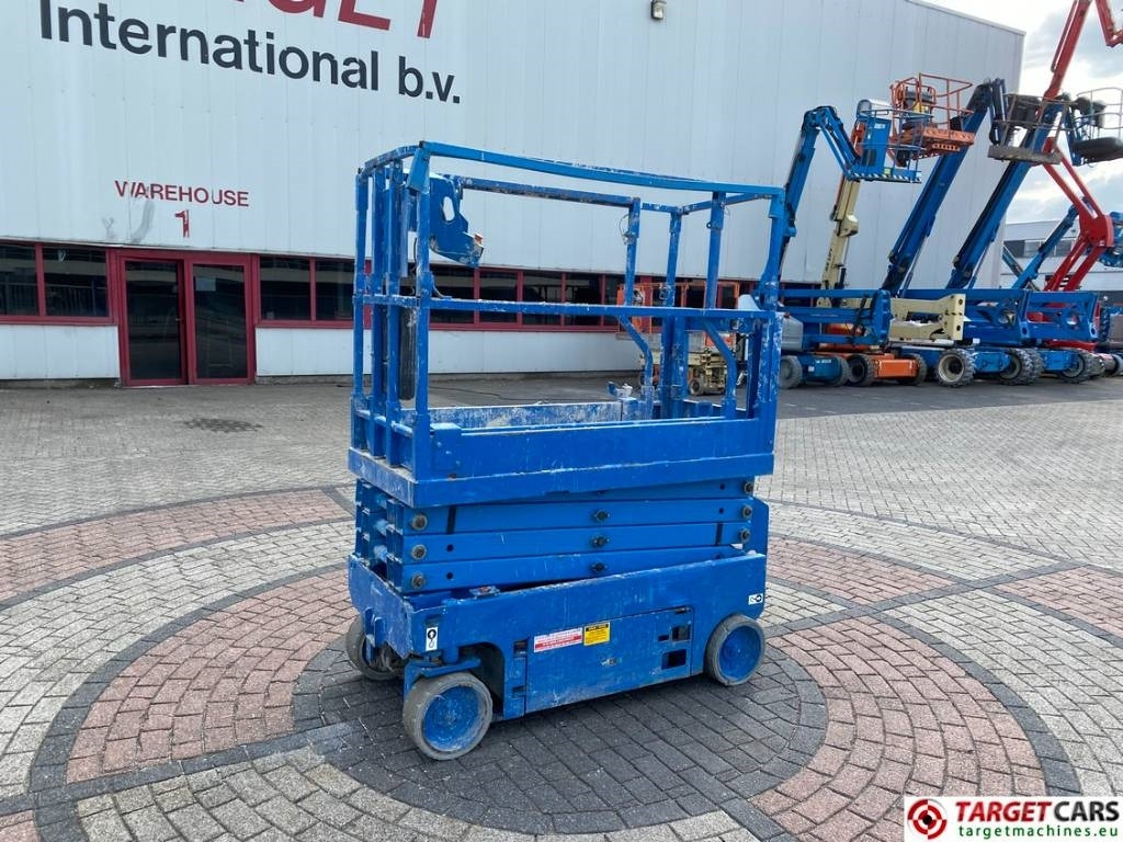 Genie GS-1932 Electric Scissor Work Lift 779cm - Käärlift: pilt 1 Genie GS-1932 Electric Scissor Work Lift 779cm - Käärlift: pilt 1