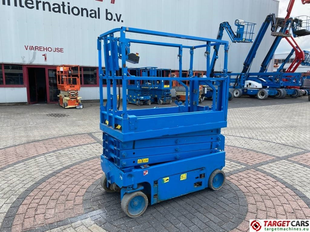 Genie GS-1932 Electric Scissor Work Lift 779cm - Käärlift: pilt 1 Genie GS-1932 Electric Scissor Work Lift 779cm - Käärlift: pilt 1