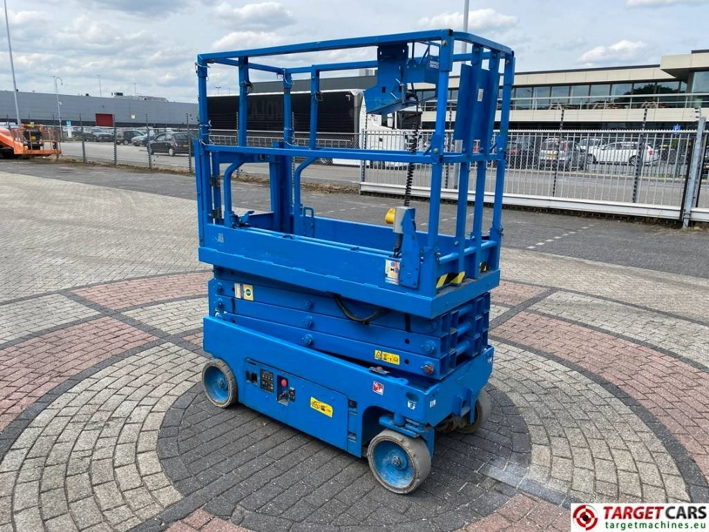 Genie GS-1932 Electric Scissor Work Lift 779cm - Käärlift: pilt 2 Genie GS-1932 Electric Scissor Work Lift 779cm - Käärlift: pilt 2