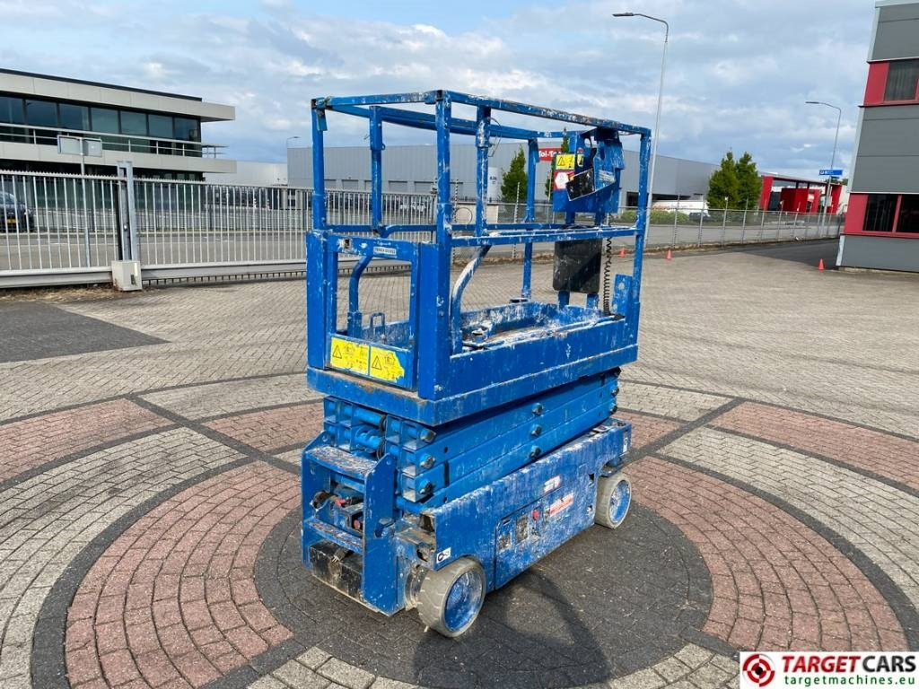 Genie GS-1932 Electric Scissor Work Lift 779cm - Käärlift: pilt 3 Genie GS-1932 Electric Scissor Work Lift 779cm - Käärlift: pilt 3