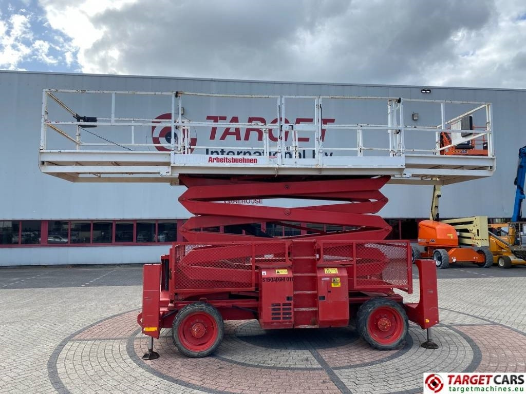 Genie GS-4390RT Diesel 4x4 Scissor Work LIft 1511cm - Käärlift: pilt 5 Genie GS-4390RT Diesel 4x4 Scissor Work LIft 1511cm - Käärlift: pilt 5