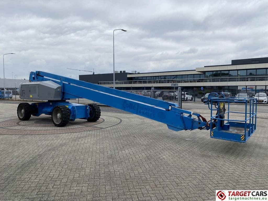 Genie S-100HD Articulated 4x4x4 Diesel Boom Lift 3248cm - Teleskooppoom: pilt 2 Genie S-100HD Articulated 4x4x4 Diesel Boom Lift 3248cm - Teleskooppoom: pilt 2