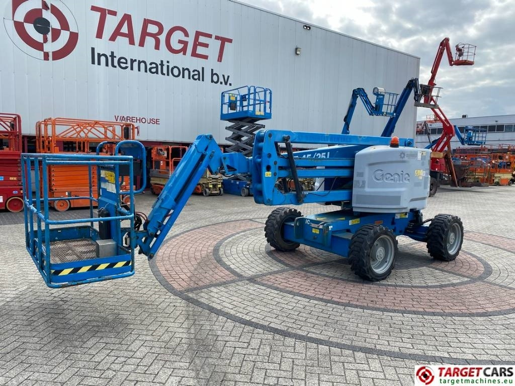 Genie Z-45/25J Diesel 4x4 Articulated Boom Work Lift 16M - Liigendpoom: pilt 1 Genie Z-45/25J Diesel 4x4 Articulated Boom Work Lift 16M - Liigendpoom: pilt 1
