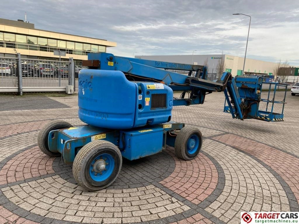 Genie Z-45/25J HyBrid Articulated Boom Work Lift 1594cm - Liigendpoom: pilt 3 Genie Z-45/25J HyBrid Articulated Boom Work Lift 1594cm - Liigendpoom: pilt 3