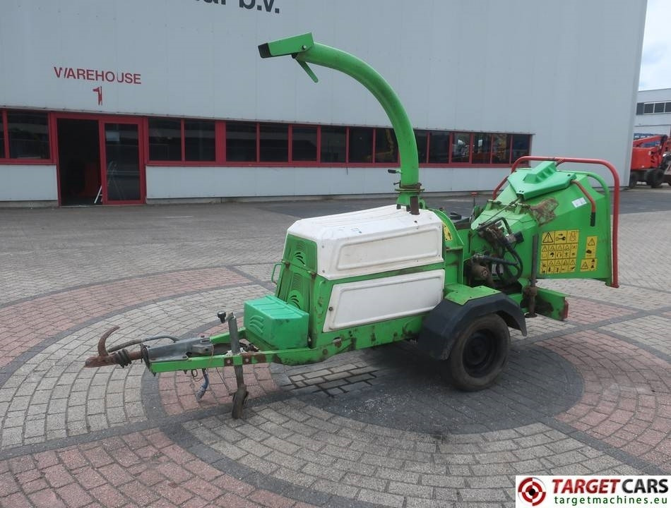 Greenmech Wood Chipper Diesel (engine issue) - Puiduhakkurid: pilt 1 Greenmech Wood Chipper Diesel (engine issue) - Puiduhakkurid: pilt 1