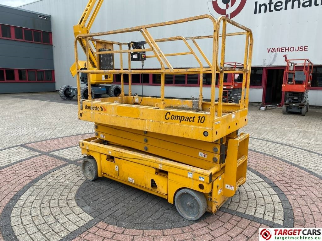 Haulotte Compact 10 Electric Scissor Work Lift 1015cm  - Käärlift: pilt 4 Haulotte Compact 10 Electric Scissor Work Lift 1015cm  - Käärlift: pilt 4