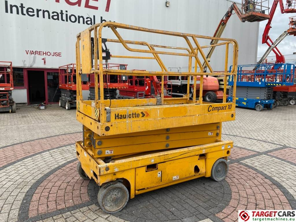 Haulotte Compact 10 Electric Scissor Work Lift 1015cm  - Käärlift: pilt 1 Haulotte Compact 10 Electric Scissor Work Lift 1015cm  - Käärlift: pilt 1