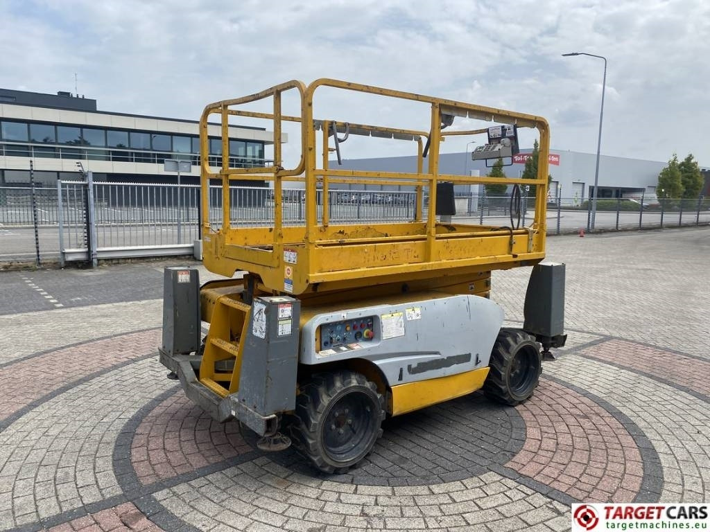 Haulotte Compact 10DX Diesel 4x4 Scissor 1015cm DEFECT - Käärlift: pilt 3 Haulotte Compact 10DX Diesel 4x4 Scissor 1015cm DEFECT - Käärlift: pilt 3