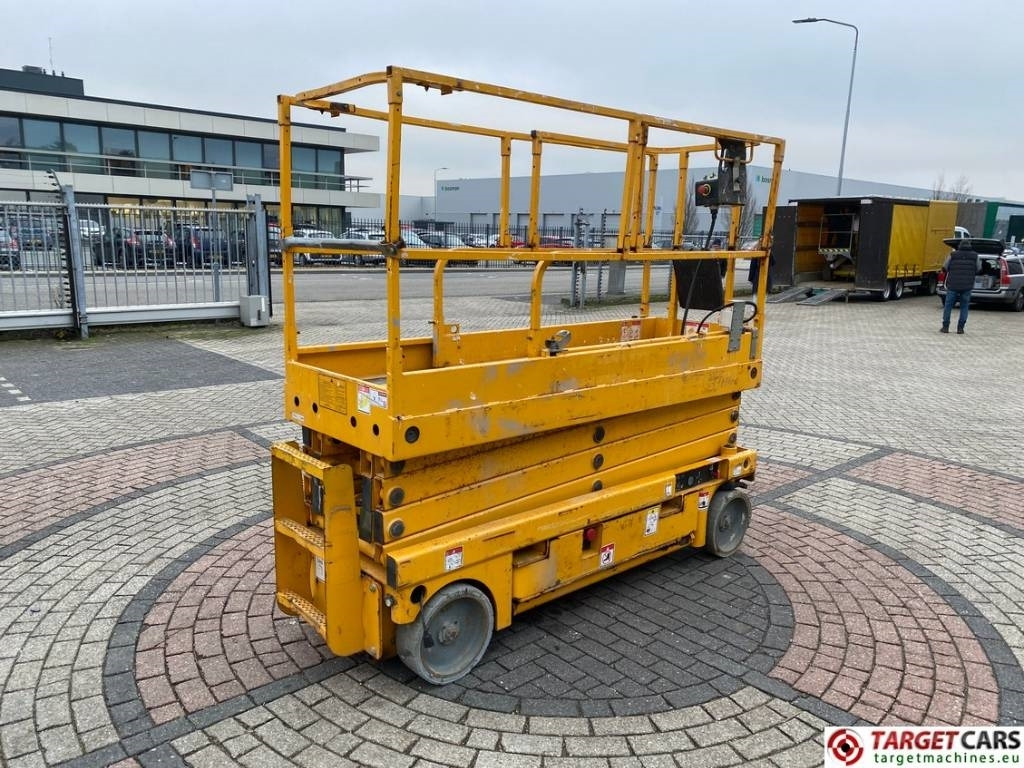 Haulotte Compact 10N Electric Scissor Work Lift 1000cm - Käärlift: pilt 3 Haulotte Compact 10N Electric Scissor Work Lift 1000cm - Käärlift: pilt 3