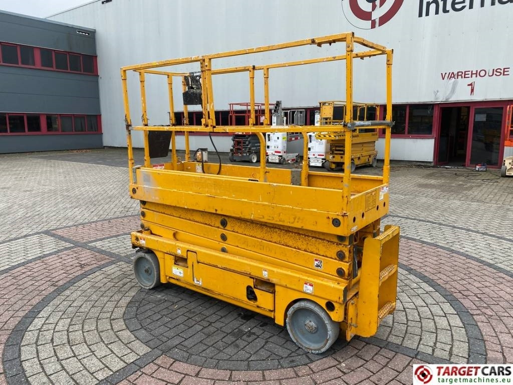 Haulotte Compact 10N Electric Scissor Work Lift 1000cm - Käärlift: pilt 4 Haulotte Compact 10N Electric Scissor Work Lift 1000cm - Käärlift: pilt 4
