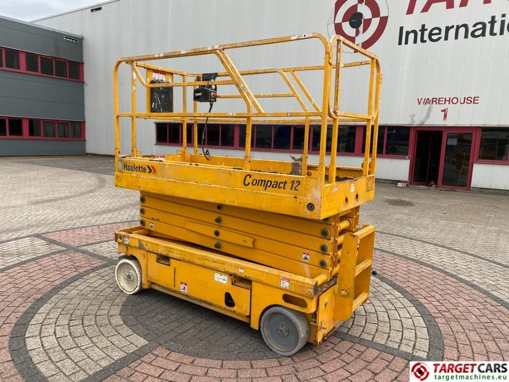 Haulotte Compact 12 Electric Scissor Work Lift 1200cm - Käärlift: pilt 4 Haulotte Compact 12 Electric Scissor Work Lift 1200cm - Käärlift: pilt 4