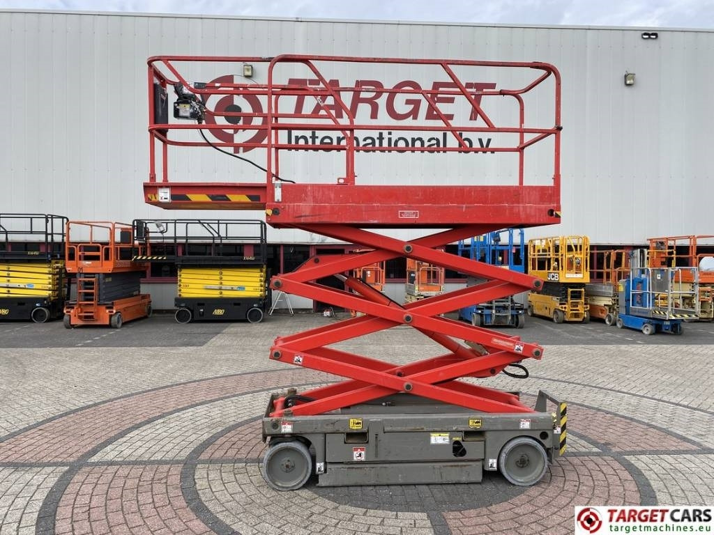 Haulotte Compact 8 Electric Scissor Work Lift 818cm - Käärlift: pilt 5 Haulotte Compact 8 Electric Scissor Work Lift 818cm - Käärlift: pilt 5