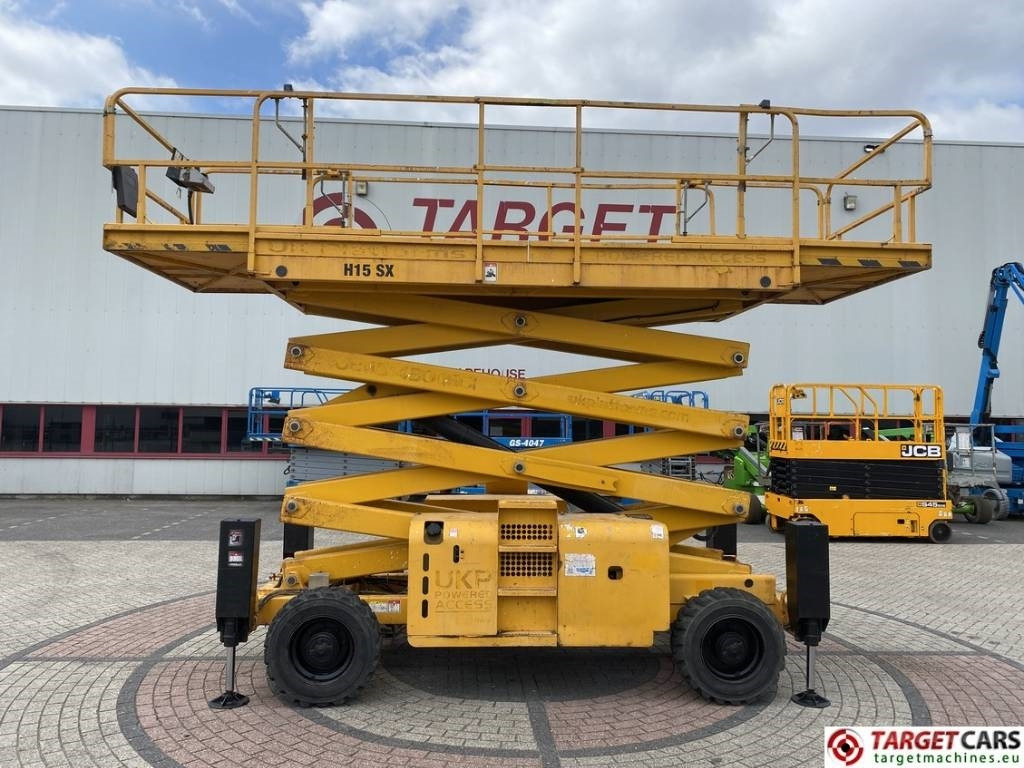 Haulotte H15SXNT Diesel H15SX 4x4 Scissor Work Lift 1500cm - Käärlift: pilt 5 Haulotte H15SXNT Diesel H15SX 4x4 Scissor Work Lift 1500cm - Käärlift: pilt 5