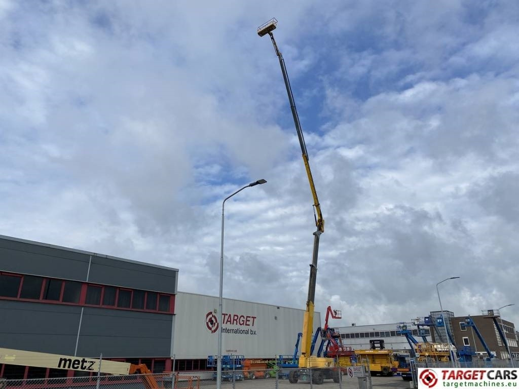 Liigendpoom Haulotte HA41PX Articulated 4x4x4 Diesel Boom Work Lift 41M: pilt 5
