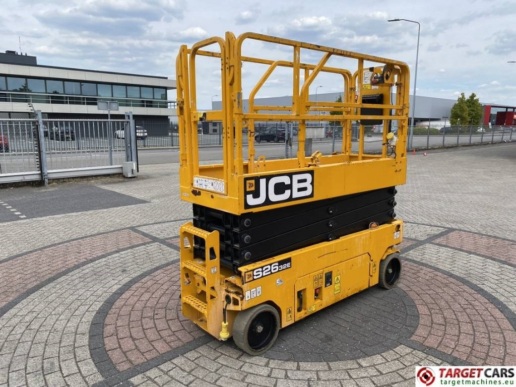 JCB S2632E Electric Scissor Work Lift 1010cm - Käärlift: pilt 3 JCB S2632E Electric Scissor Work Lift 1010cm - Käärlift: pilt 3