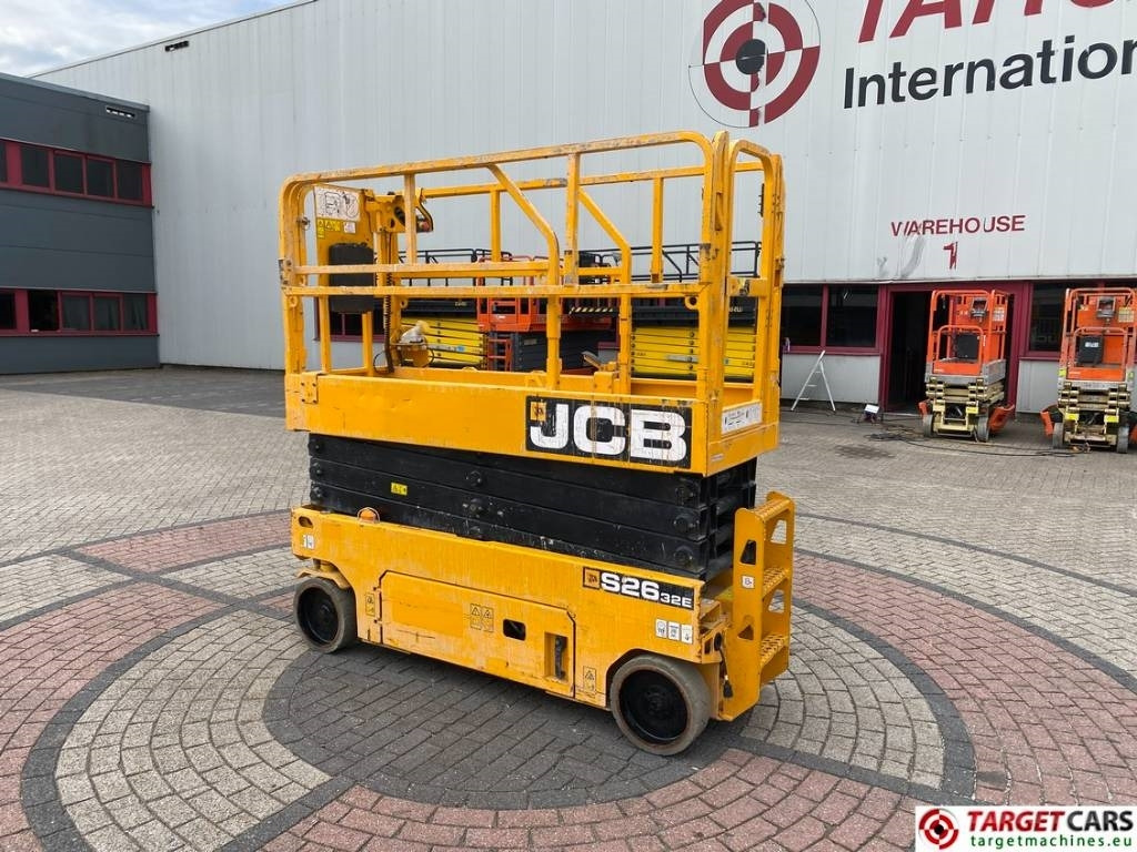 JCB S2632E Electric Scissor Work Lift 1010cm - Käärlift: pilt 4 JCB S2632E Electric Scissor Work Lift 1010cm - Käärlift: pilt 4