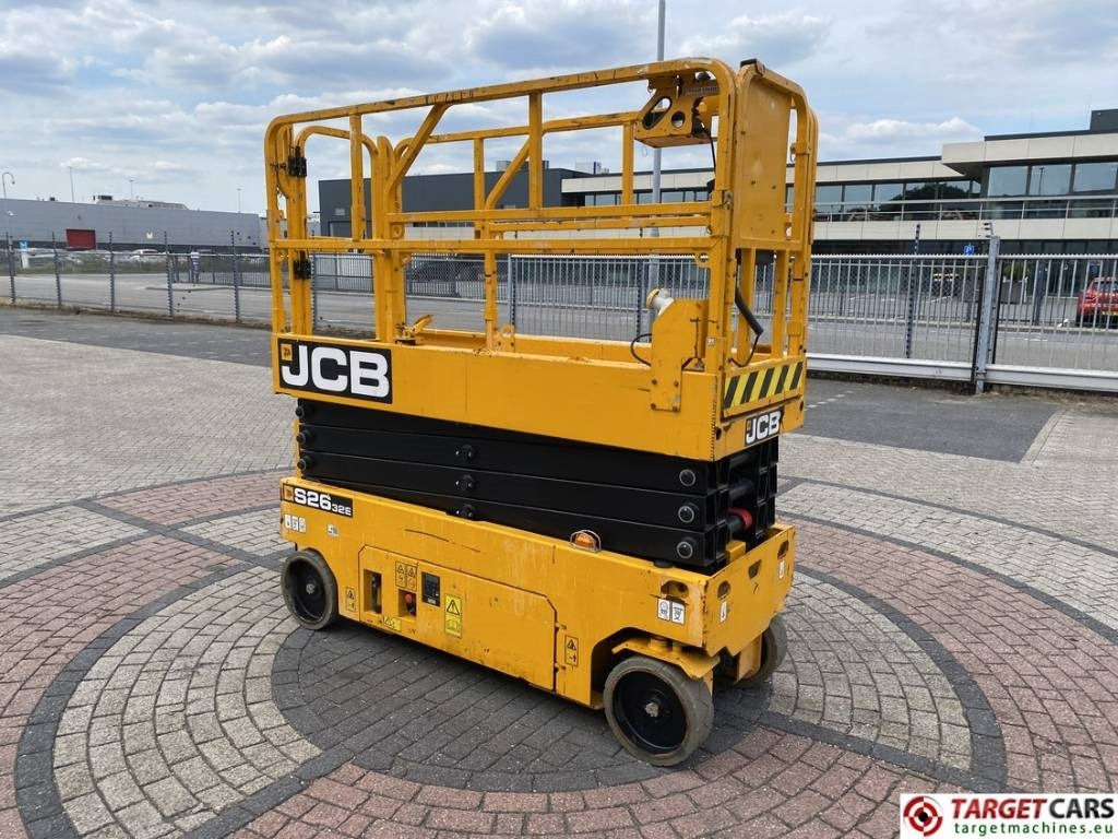 JCB S2632E Electric Scissor Work Lift 1010cm - Käärlift: pilt 2 JCB S2632E Electric Scissor Work Lift 1010cm - Käärlift: pilt 2