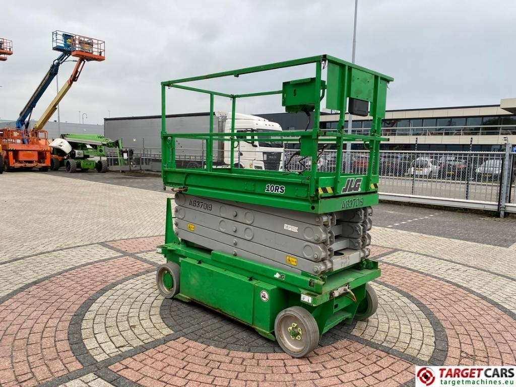 JLG 10RS Electric Scissor Work Lift 1175cm - Käärlift: pilt 2 JLG 10RS Electric Scissor Work Lift 1175cm - Käärlift: pilt 2