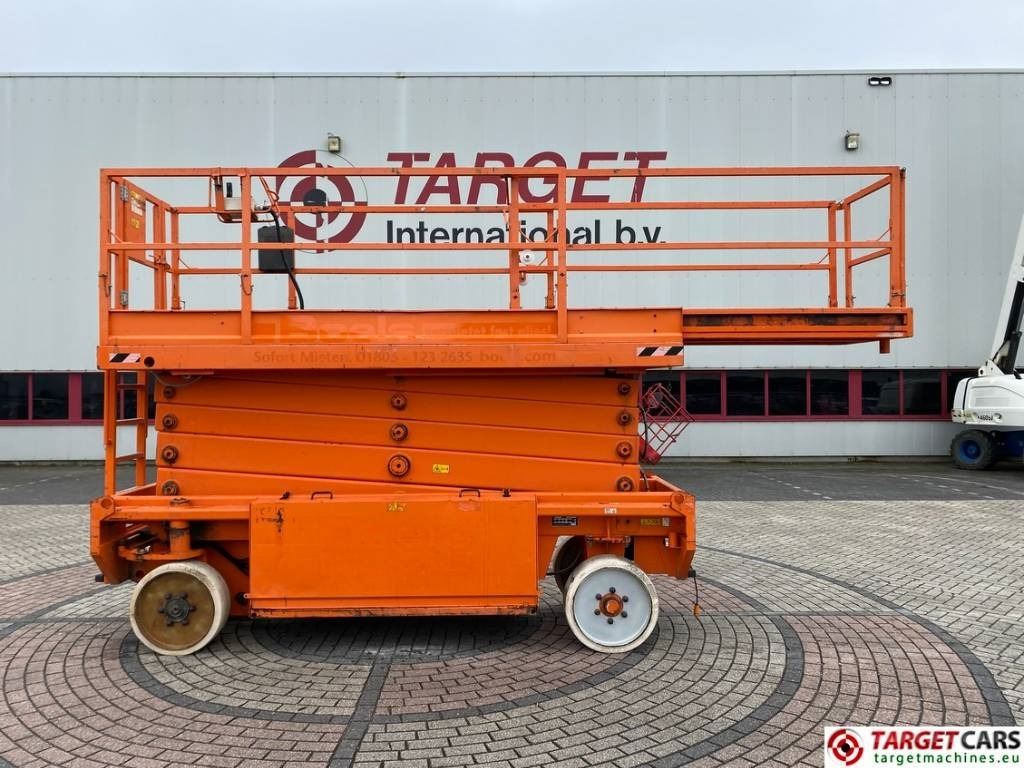 JLG 153-12 Liftlux Electric Scissor Work Lift 1730cm - Käärlift: pilt 5 JLG 153-12 Liftlux Electric Scissor Work Lift 1730cm - Käärlift: pilt 5