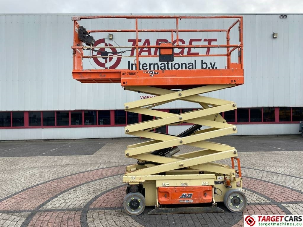 JLG 2632ES Electric Scissor Work Lift 977cm - Käärlift: pilt 5 JLG 2632ES Electric Scissor Work Lift 977cm - Käärlift: pilt 5