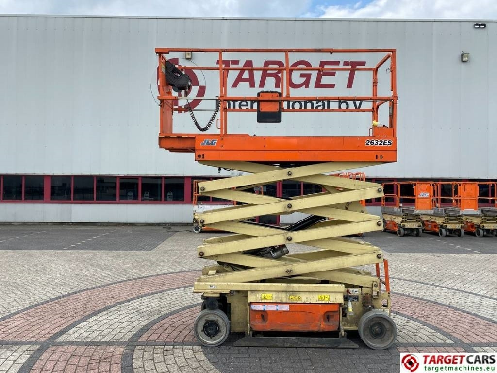 JLG 2632ES Electric Scissor Work Lift 977cm - Käärlift: pilt 5 JLG 2632ES Electric Scissor Work Lift 977cm - Käärlift: pilt 5