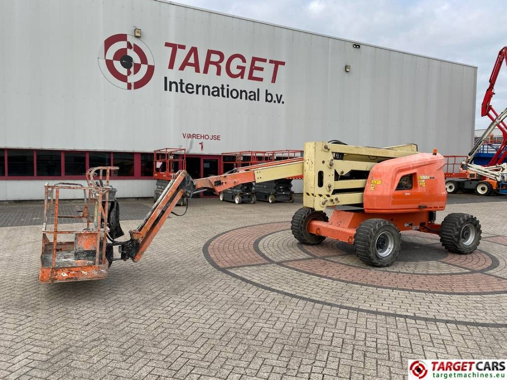 JLG 520AJ Articulated 4x4 Diesel Boom Work Lift 1800cm - Liigendpoom: pilt 1 JLG 520AJ Articulated 4x4 Diesel Boom Work Lift 1800cm - Liigendpoom: pilt 1