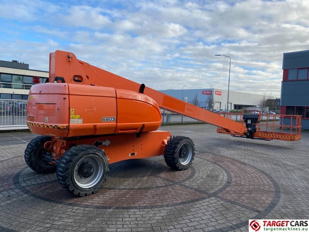 JLG 680S Telescopic 4x4 Diesel Boom Work Lift 2273cm - Teleskooppoom: pilt 3 JLG 680S Telescopic 4x4 Diesel Boom Work Lift 2273cm - Teleskooppoom: pilt 3