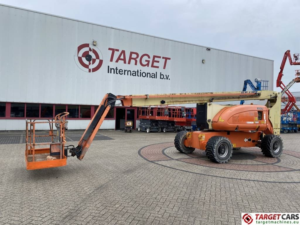JLG 800AJ Articulated 4x4 Diesel Boom Work Lift 2638cm  - Liigendpoom: pilt 1 JLG 800AJ Articulated 4x4 Diesel Boom Work Lift 2638cm  - Liigendpoom: pilt 1