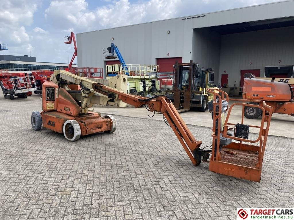 JLG E400AJPN Electric Articulated Boom Lift DEFECT - Liigendpoom: pilt 2 JLG E400AJPN Electric Articulated Boom Lift DEFECT - Liigendpoom: pilt 2