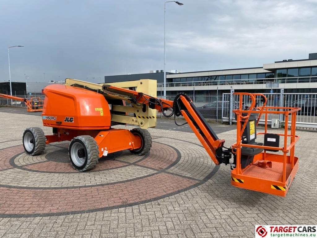 JLG EC450AJ Articulated El Lithium-Ion BoomLift 1572cm  - Liigendpoom: pilt 2 JLG EC450AJ Articulated El Lithium-Ion BoomLift 1572cm  - Liigendpoom: pilt 2