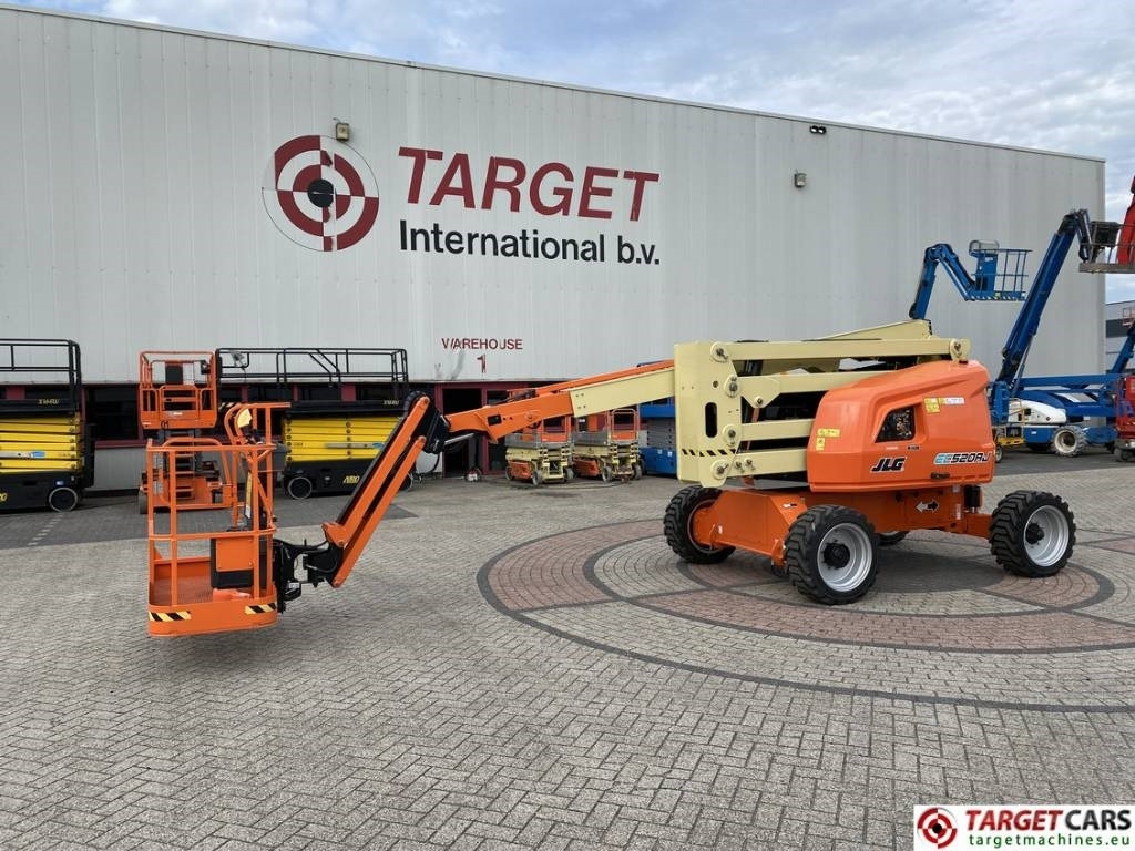 JLG EC520AJ Electric Articulated Boom Work Lift 1800cm - Liigendpoom: pilt 1 JLG EC520AJ Electric Articulated Boom Work Lift 1800cm - Liigendpoom: pilt 1
