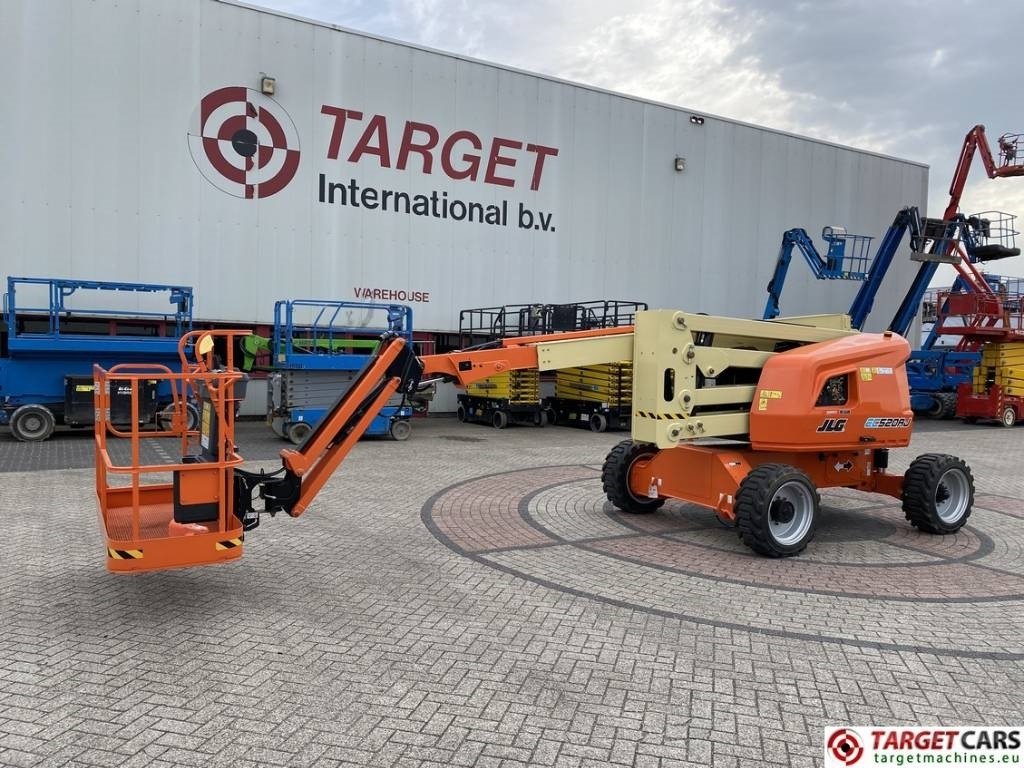 JLG EC520AJ Electric Articulated Boom Work Lift 1800cm  - Liigendpoom: pilt 1 JLG EC520AJ Electric Articulated Boom Work Lift 1800cm  - Liigendpoom: pilt 1