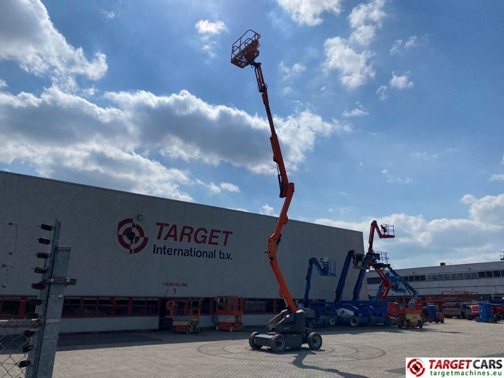 JLG M450AJ HyBrid Articulated Boom Work Lift 1572cm - Liigendpoom: pilt 5 JLG M450AJ HyBrid Articulated Boom Work Lift 1572cm - Liigendpoom: pilt 5