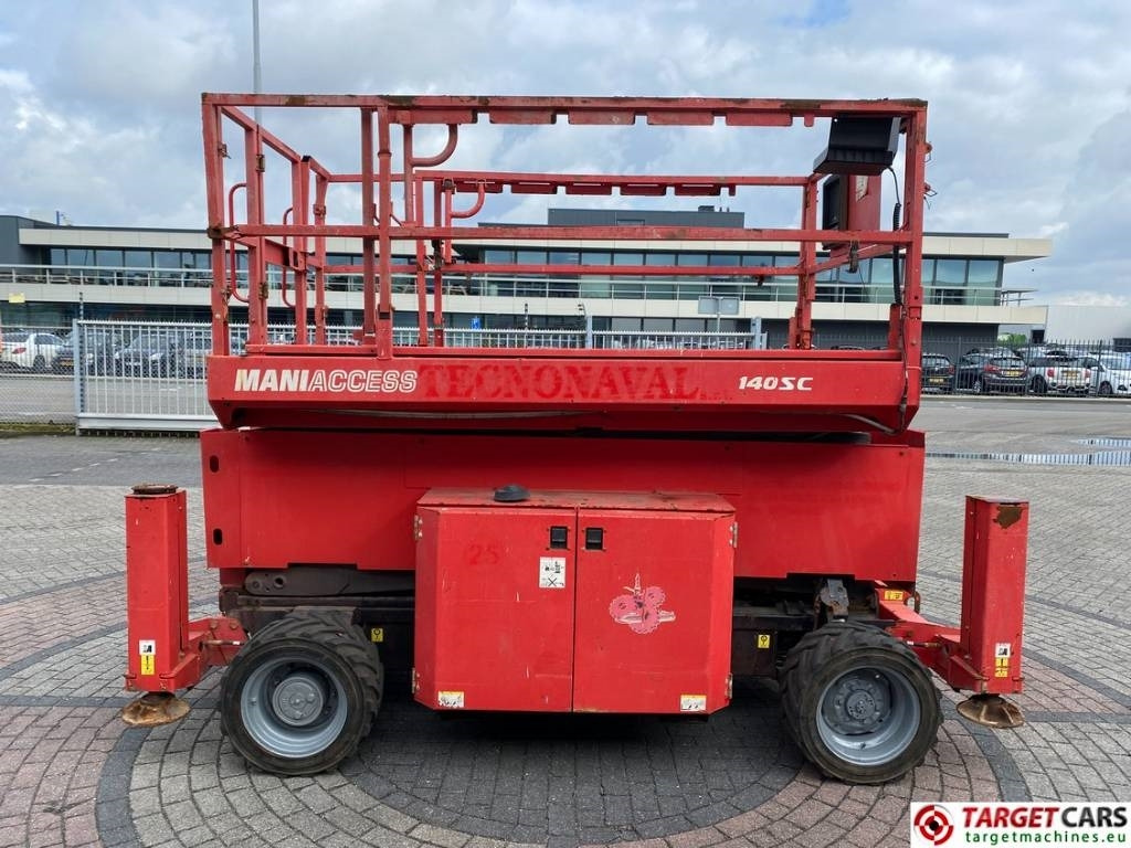 Manitou 140SC Diesel 4x4 Scissor Work Lift 1412cm  liising Manitou 140SC Diesel 4x4 Scissor Work Lift 1412cm: pilt 32