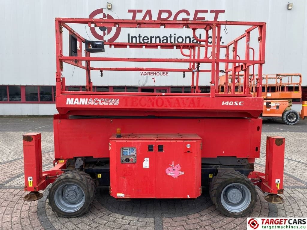 Manitou 140SC Diesel 4x4 Scissor Work Lift 1412cm  liising Manitou 140SC Diesel 4x4 Scissor Work Lift 1412cm: pilt 33