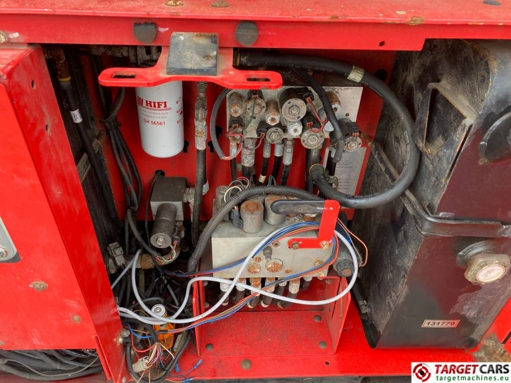Manitou 140SC Diesel 4x4 Scissor Work Lift 1412cm  liising Manitou 140SC Diesel 4x4 Scissor Work Lift 1412cm: pilt 14