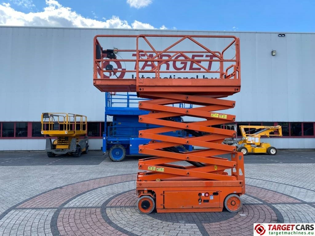 PB Lifttechnik S140-12EC Electric Scissor Work Lift 1380cm - Käärlift: pilt 5 PB Lifttechnik S140-12EC Electric Scissor Work Lift 1380cm - Käärlift: pilt 5