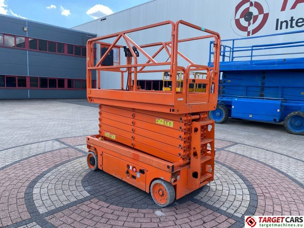 PB Lifttechnik S140-12EC Electric Scissor Work Lift 1380cm - Käärlift: pilt 4 PB Lifttechnik S140-12EC Electric Scissor Work Lift 1380cm - Käärlift: pilt 4