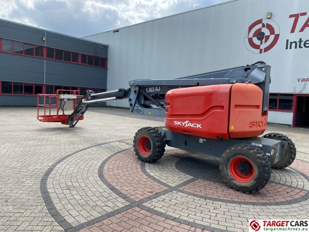 SkyJack SJ63AJ Articulated 4x4 Diesel Boom WorkLift 2136cm - Liigendpoom: pilt 4 SkyJack SJ63AJ Articulated 4x4 Diesel Boom WorkLift 2136cm - Liigendpoom: pilt 4
