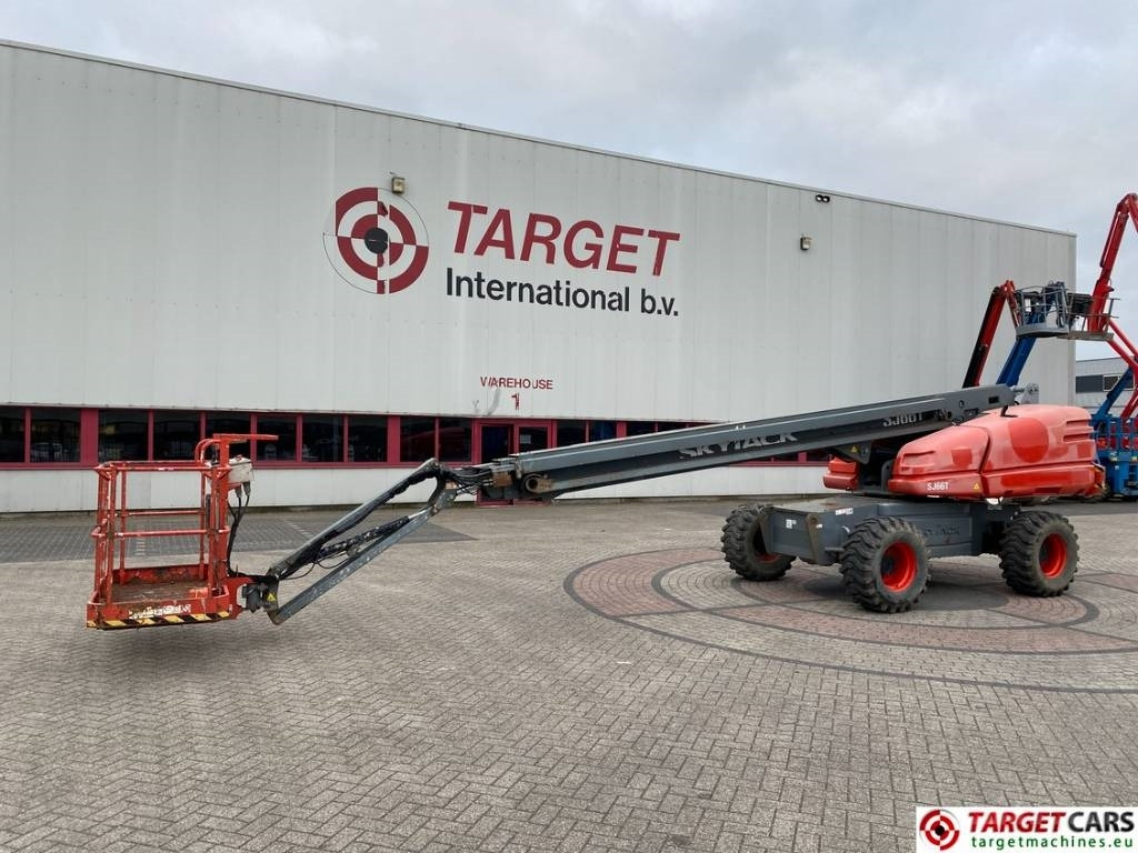 SkyJack SJ66T Telescopic 4x4 Diesel Boom Work Lift 2212cm - Teleskooppoom: pilt 1 SkyJack SJ66T Telescopic 4x4 Diesel Boom Work Lift 2212cm - Teleskooppoom: pilt 1