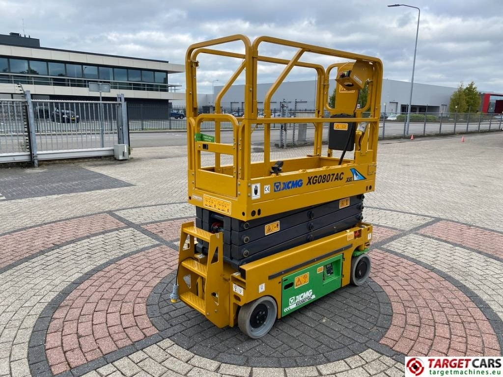 XCMG XG0807AC Electric LI-ION Lithium ScissorLift 780cm  - Käärlift: pilt 3 XCMG XG0807AC Electric LI-ION Lithium ScissorLift 780cm  - Käärlift: pilt 3