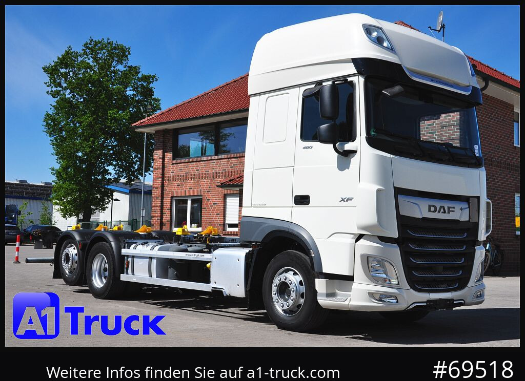DAF XF 480 FAR Intarder, Multiwechsler 2x AHK - Konteinerveduk/ Tõstukiga veoauto: pilt 1 DAF XF 480 FAR Intarder, Multiwechsler 2x AHK - Konteinerveduk/ Tõstukiga veoauto: pilt 1