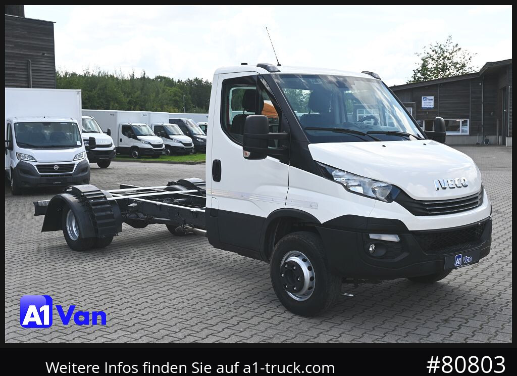 IVECO Daily 70C21 A8V/P Fahrgestell, Klima, Standheizung, - Kabiinišassiiga veoauto: pilt 1 IVECO Daily 70C21 A8V/P Fahrgestell, Klima, Standheizung, - Kabiinišassiiga veoauto: pilt 1