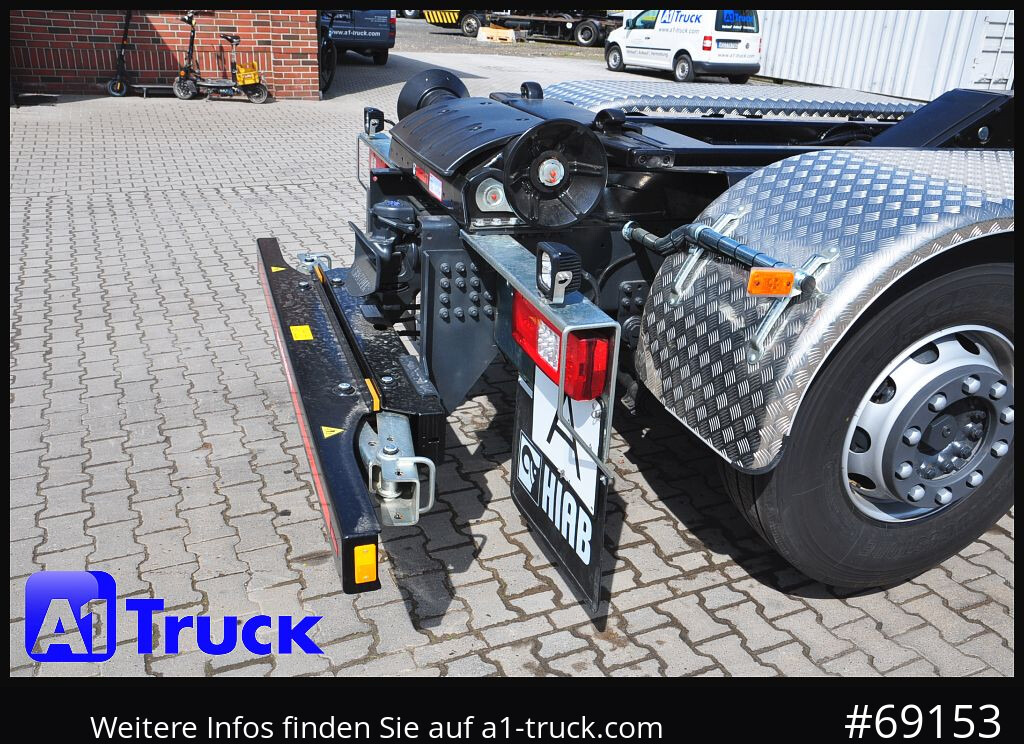 IVECO X-Way AD 420 Hiab 21S59 Lenk- Liftachse, - Konkstõstukiga veoauto: pilt 2 IVECO X-Way AD 420 Hiab 21S59 Lenk- Liftachse, - Konkstõstukiga veoauto: pilt 2